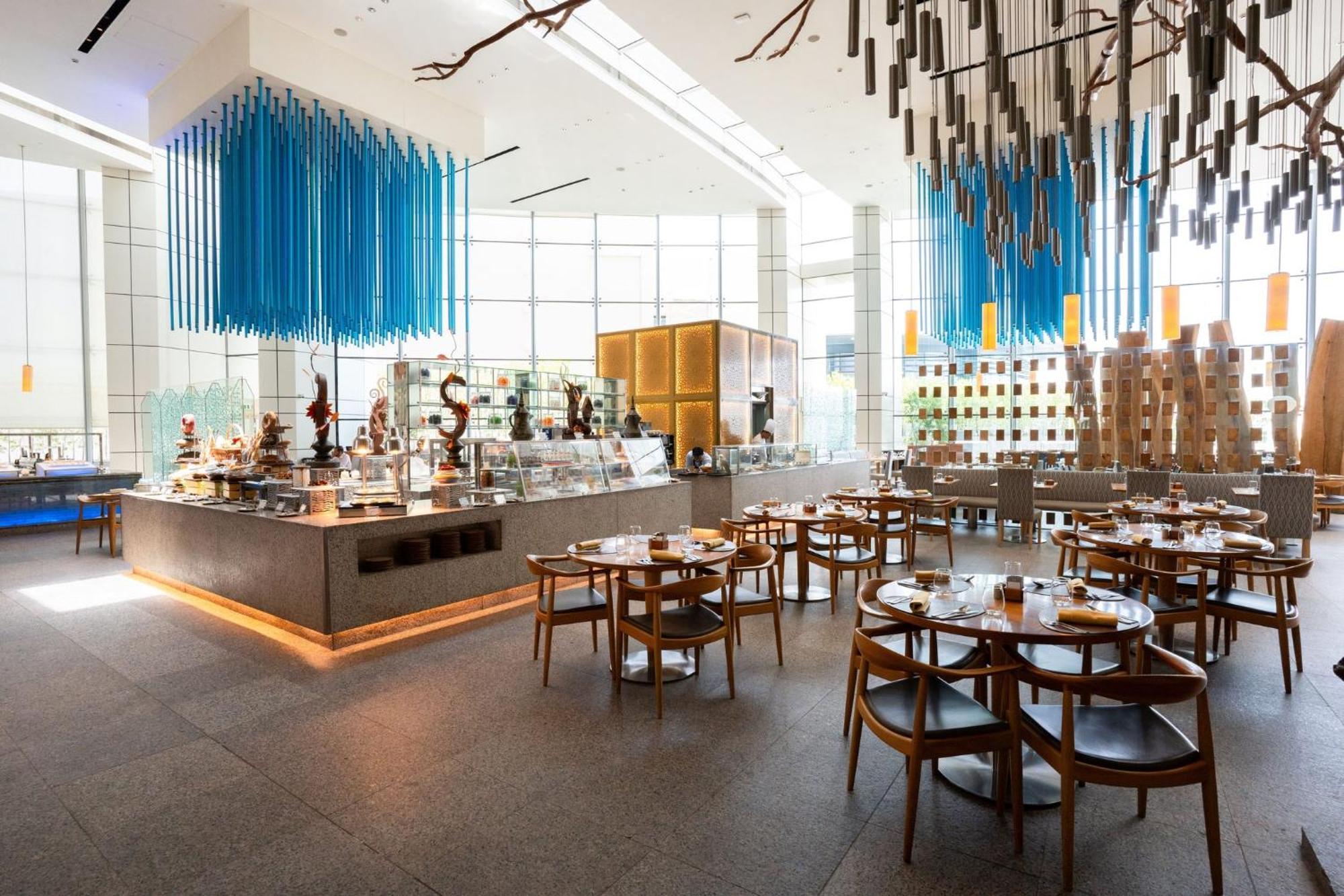 Intercontinental Dubai Festival City By Ihg Eksteriør bilde The restaurant