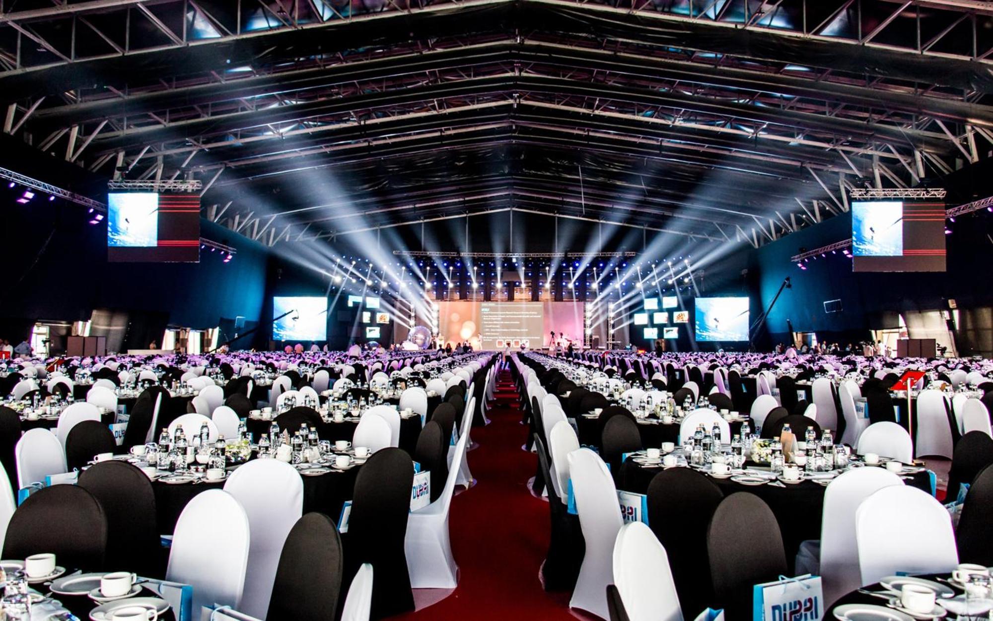 Intercontinental Dubai Festival City By Ihg Eksteriør bilde The 2011 World Business Conclave